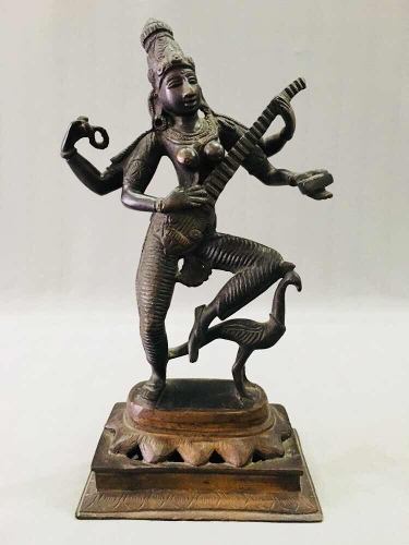Escultura Antigua De Bronce Deidad Diosa Hindu Saraswati