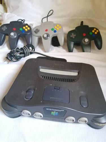 Nintendo 64 Usado Con 3 Controles.