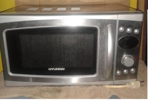 Horno Microondas Marca Hyundai