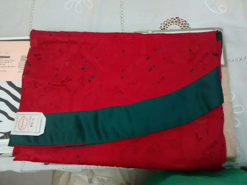 Mantel Rojo Con Verde De Navidad Circular
