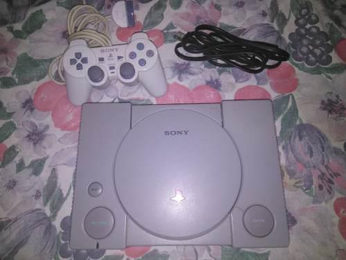 Play Station (1) Marca: Sony +control + Consola + Cable