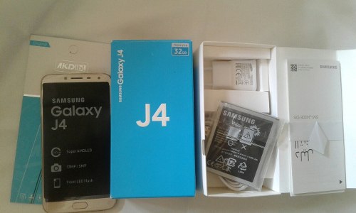 Teléfono Samsung. J4. 32gb