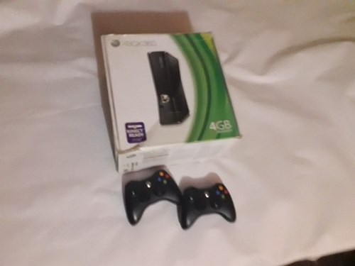 Xbox 360 Slim Como Nuevo
