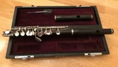 Flauta Piccolo Yamaha Ypc81
