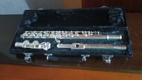 Flauta Traversa Yamaha 225