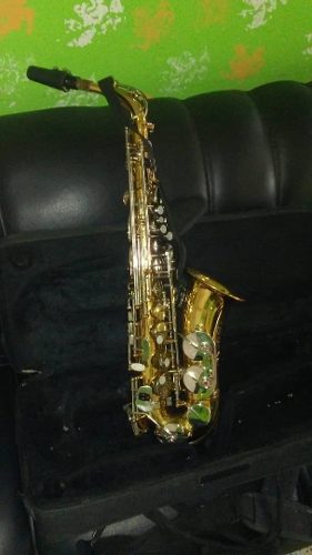 Saxo Alto Marca Mendini