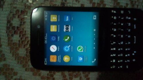 Blackberry Q5