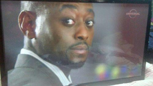 Televisor Samsung Modelo Pl43e400u1f