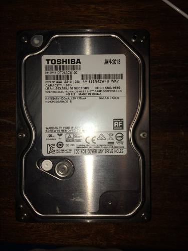Disco Duro De 1tb Toshiba Sata 6.0 Gb/s Usa 60