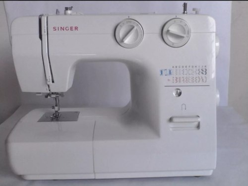 Maquina De Coser Singer