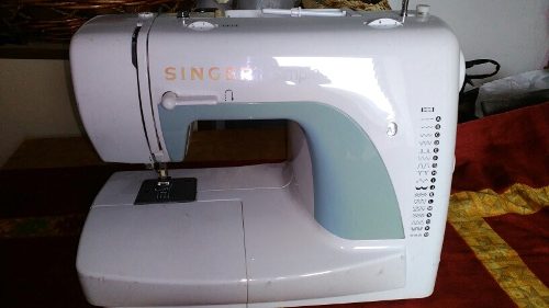 Maquina De Coser Singer Simple