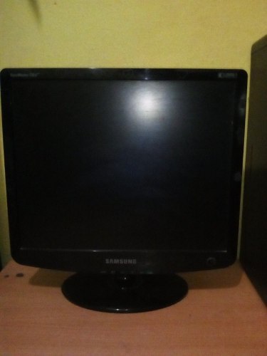 Monitor Samsung 17 Syncmaster 732nw