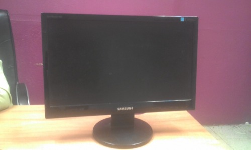 Monitor Samsung 17 Usado