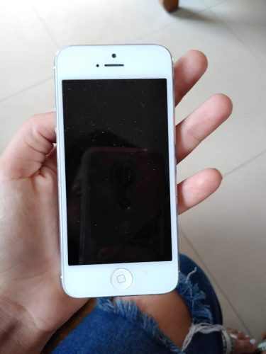 iPhone 5 16gb Usado