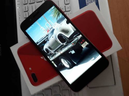iPhone 8 Plus 64 Gb