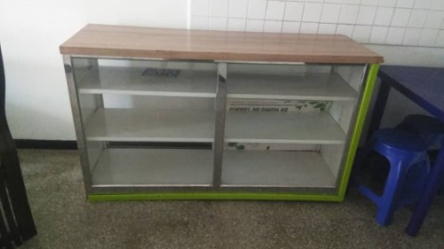 Mostrador De Vidrio Y Mueble Para Caja Registradora