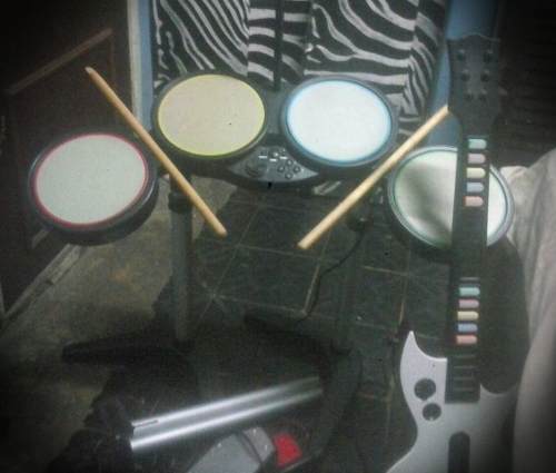 Rock Band Con Detalles