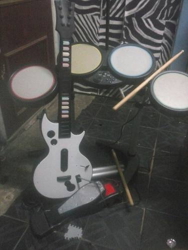 Rock Band Usado Con Detalles