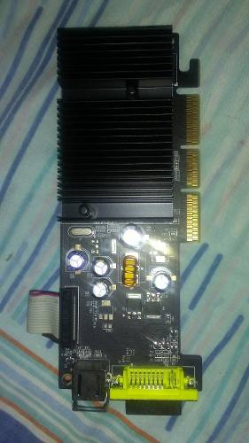 Tarjeta De Video Nv0idia Geforce  Mb Ddr2