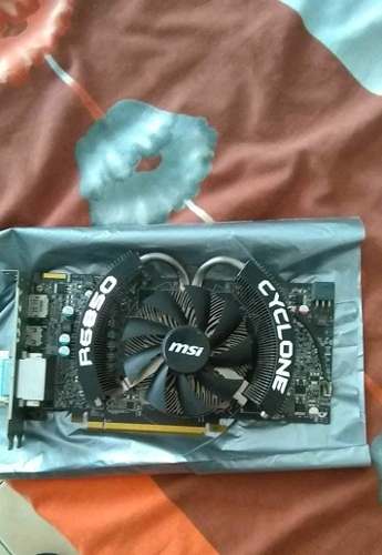 Tarjeta De Video Radeon Hd gb Gddr5 Cyclone