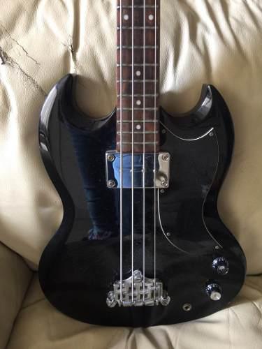 Bajo EpiPhone 4cuerdas Modelo Sg
