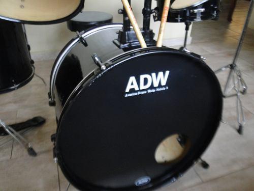 Bateria Acustica De Cinco Piezas