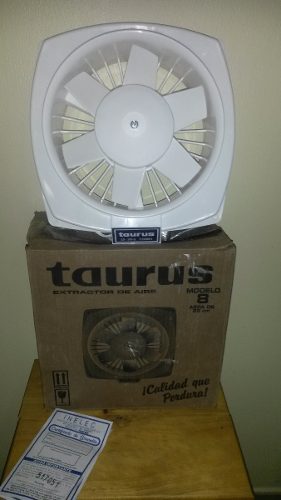 Extractor De Aire Marca Taurus Modelo 8 Aspa De 20 Cm