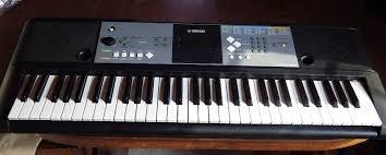 Teclado Yamaha Psr E233