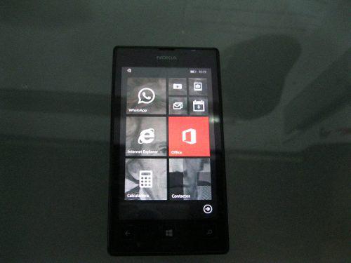 Celular Nokia Lunmia 520 Solo Wi-fi