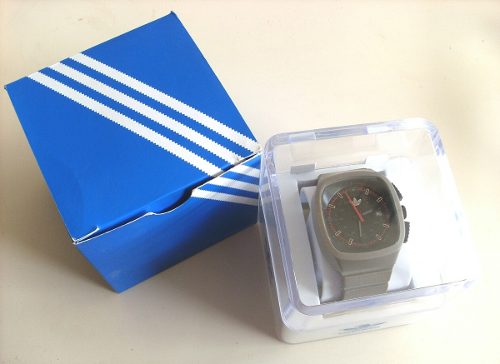 Reloj adidas Original Color Gris