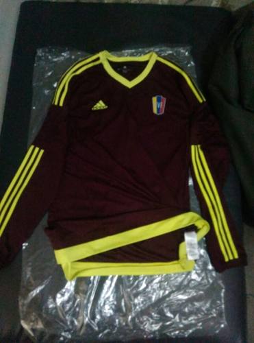 Se Vende Camisa Original adidas Fvf Nunca Usada, Impecable