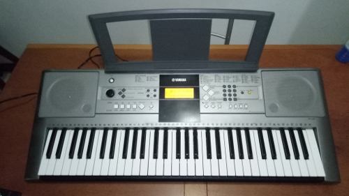 Teclado Yamaha Ypt 330