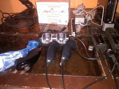 Nintendo Wii Con Sus Accesorios Sin Chipear