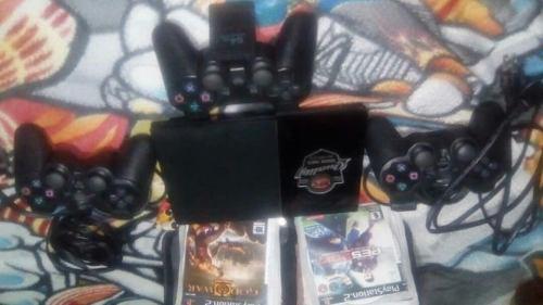 Playstation 2 Tiene 2controles Originales Y Uno Inalambrico