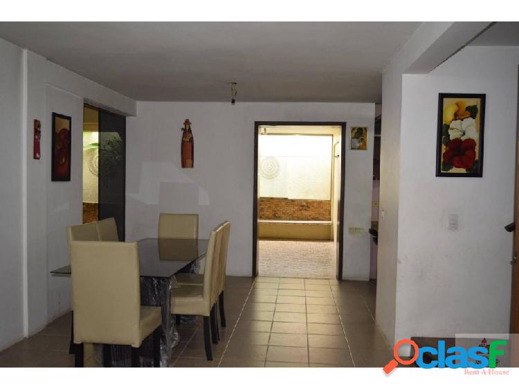 hermosa y ampla casa en venta