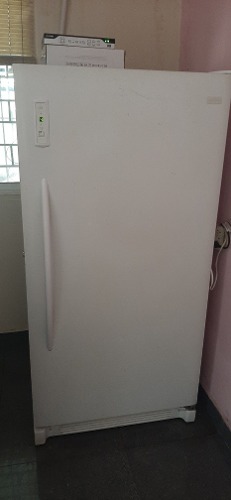 Freezer Congelador Frigidaire Como Nuevo