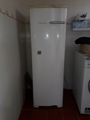 Freezer Electrolux Fe 26