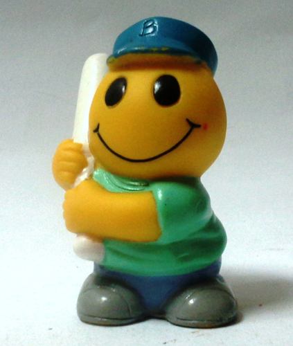 Juguete Figura Carita Feliz Beisbolista Bateador Gorro Azul