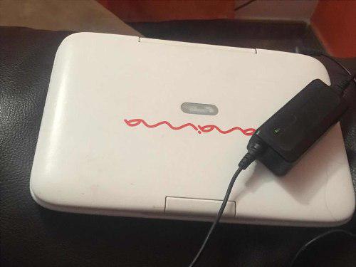 Mini Laptop Ca-na-i-ma Lenovo Letras Roja