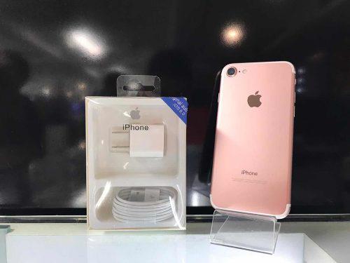 iPhone 7 Rose Gold (rosado) 32gb.liberado. Tienda Física