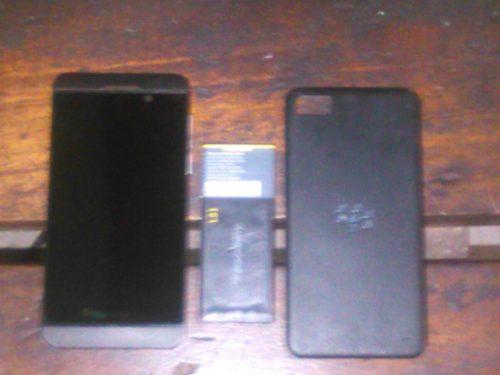 Blackberry Z10 Stl-100 Para Repuesto.