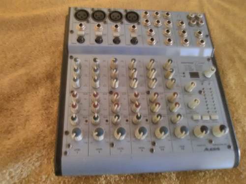 Consola De Audio Para Dj Alesis