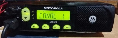 Radio Motorola Em 400 Uhf Vendo O Cambio