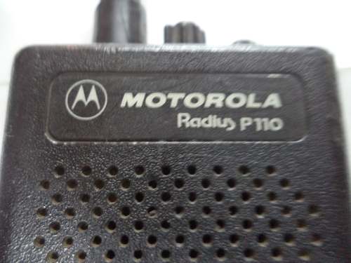 Radio Motorola P110 Uhf Para Reparar Con Cargador