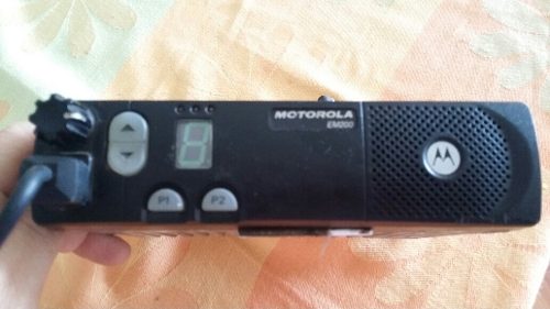 Radio Movil Motorola Con Portadora Y Antena En Su Caja