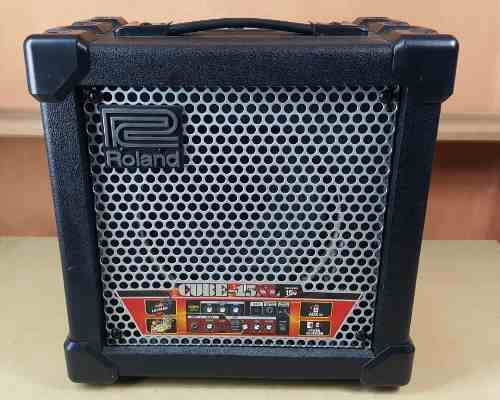 Roland Cube 15 Xl Amplificador Guitarra Electrica