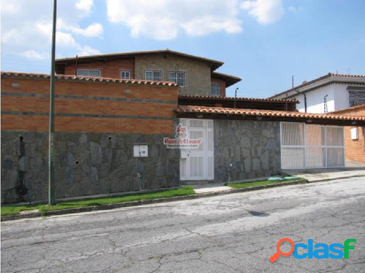 CASA EN VENTA - MACARACUAY MLS 18-3185