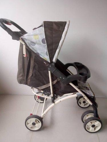 Coche Para Bb Marca Stork Unisex (usado)