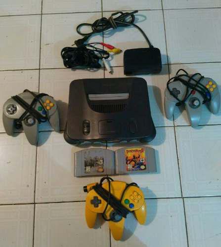 Nintendo 64 + 3 Controles + 2 Juegos