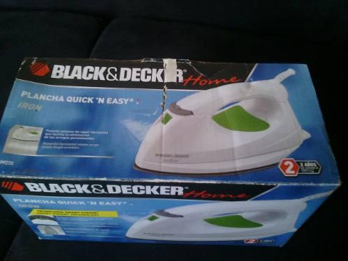 Plancha A Vapor Black&deeker Home Blanca